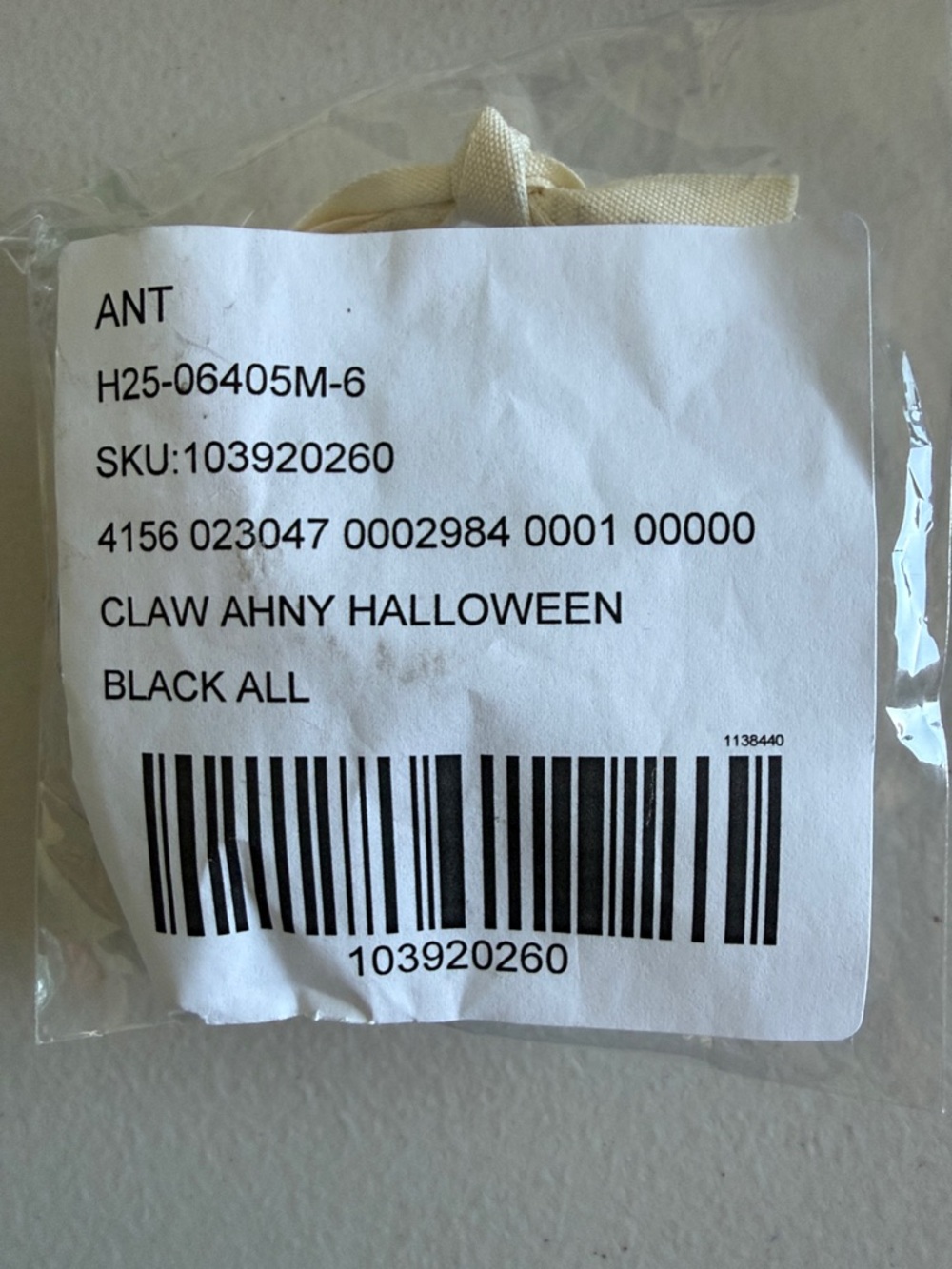 Anthropologie 6 Piece Halloween Mini Hair Claw Clips Black, Orange, White - Picture 4 of 5